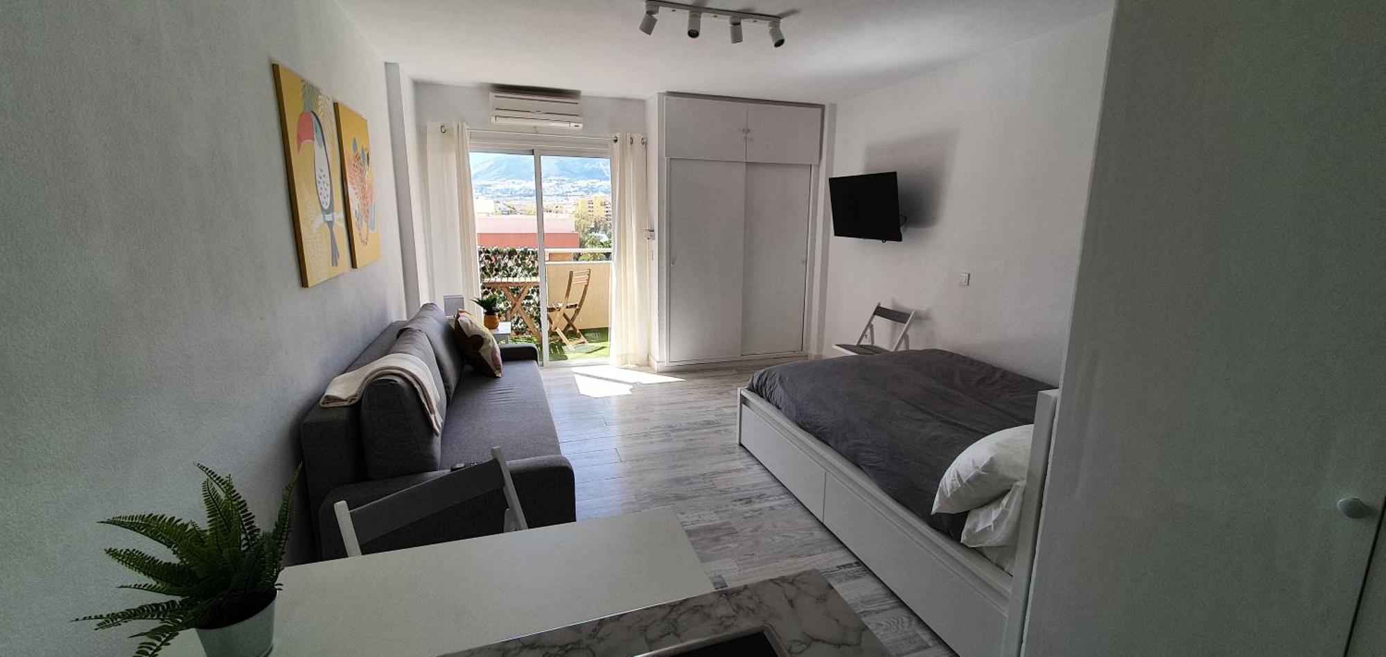 Apartment Newly Renovated Bright In Jupiter Benalmadena