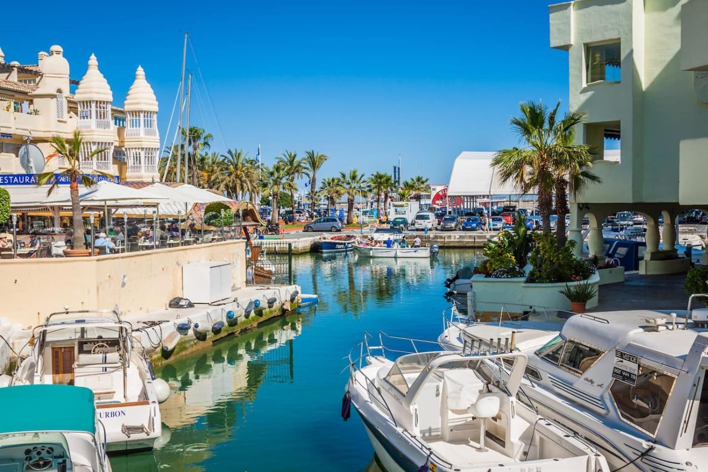 Newly Renovated Bright In Jupiter Benalmadena